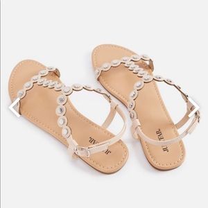 NWT JustFab Taesha Sandals